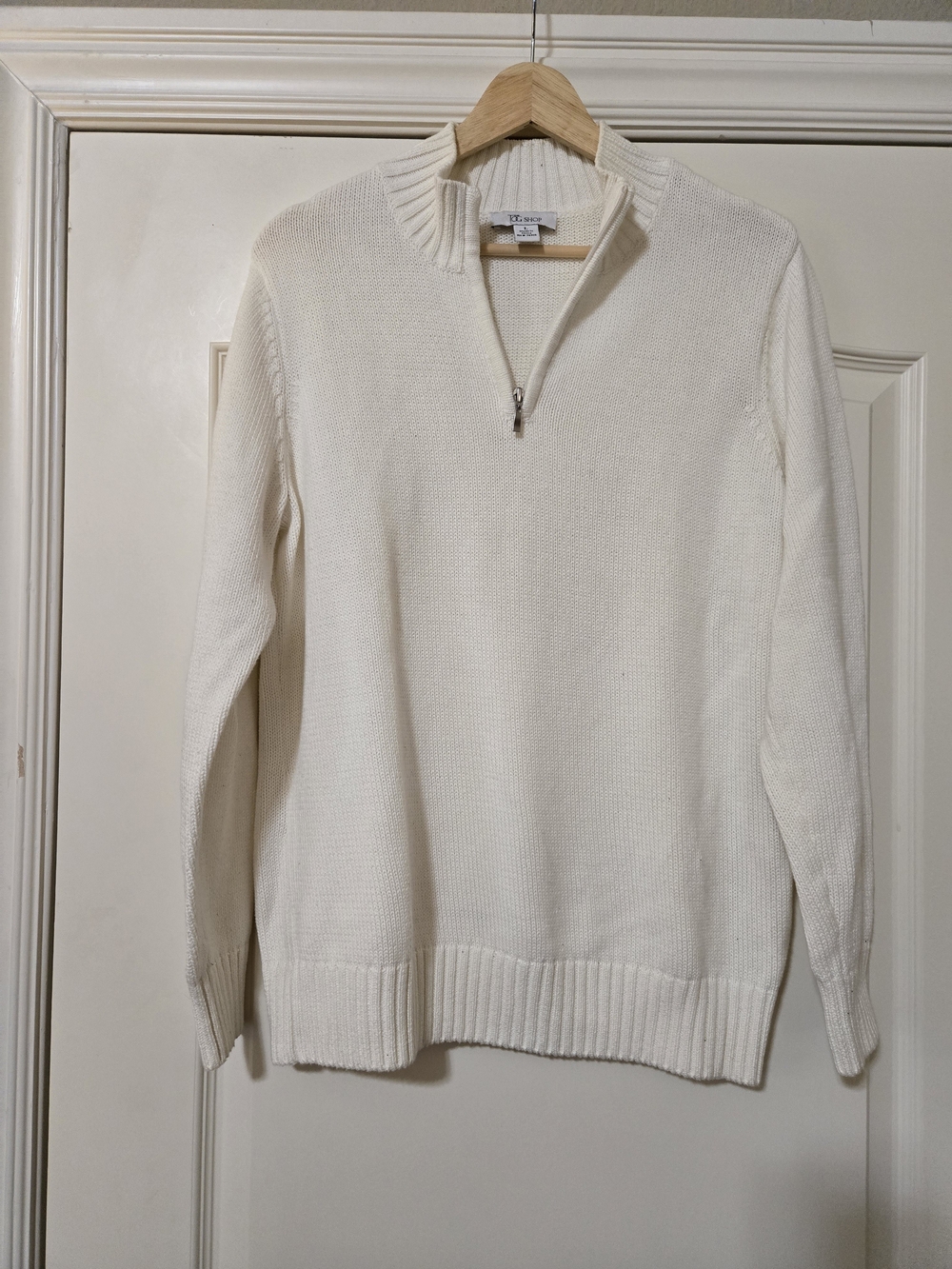 100% Cotton Women's Cream Half-Zip V-Neck Sweater